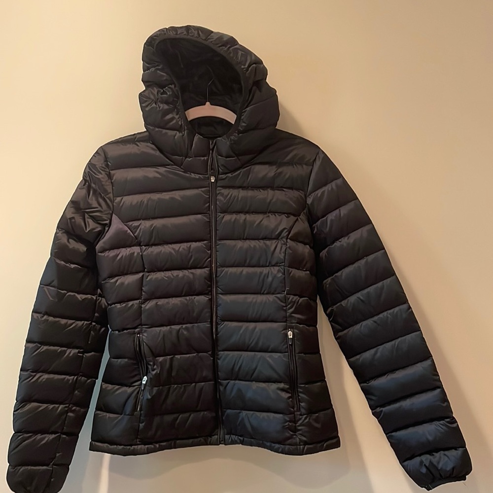 TNA Botanie Jacket - Black Light Puffer Jacket with Hood